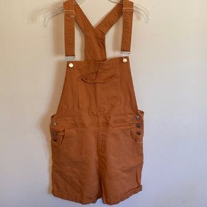 Overall shorts